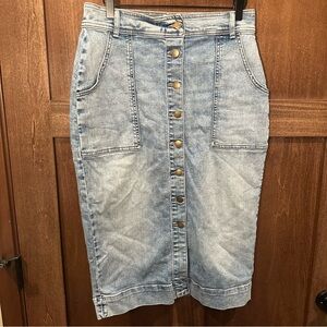 Evereve Washed Blue Button-Down Midi Skirt